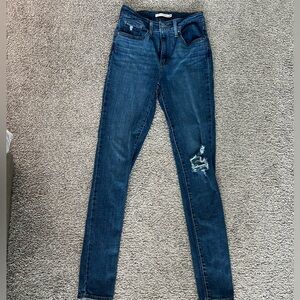 Levi 721 Skinny Jean